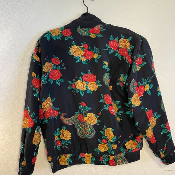 Vintage Floral Bomber Jacket – Bold Retro Vibes! - Picture 2 of 4